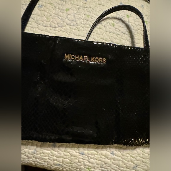Michael Kors clutch black crocodile with detachable strap - Picture 7 of 9